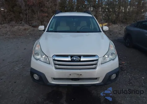 2013 Subaru Outback 2.5I Premium z USA, uszkodzony, nr VIN 4S4BRBCC4D3323502